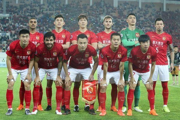 英雄联盟世界赛：MKOI请神UZI二比一淘汰FNC