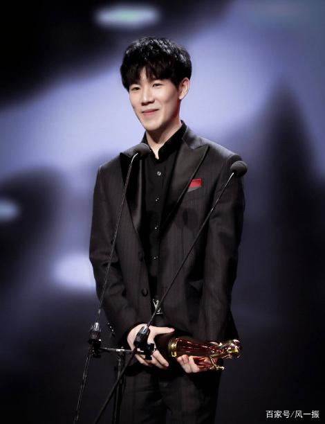 王杰威鲁斯，胖子中的胖子，x Quesanti，三杀， Anyone's Legend 轻松击败了Puff战队