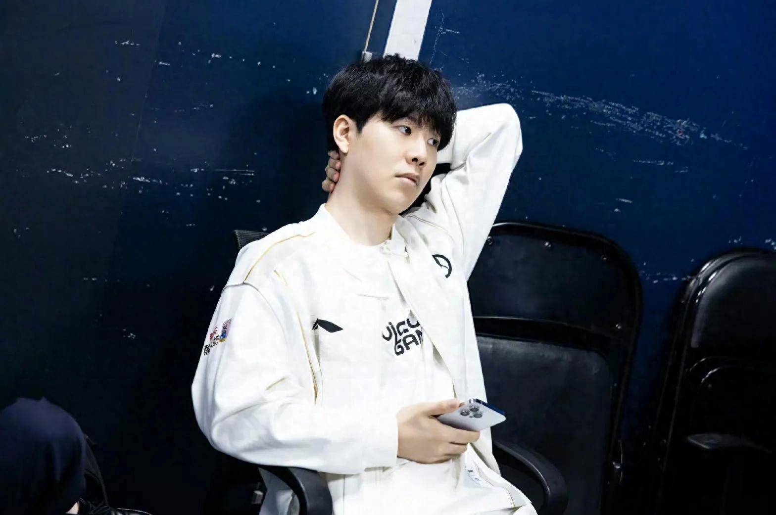 数据里程碑预告：NIP即将解锁6000击杀；Ale即将200胜