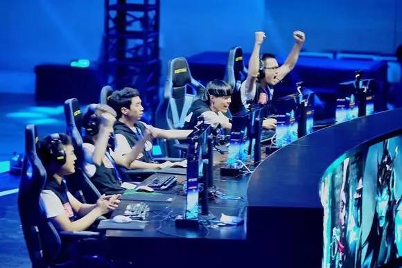 今日16：45LPL季后赛 BLG vs RA 首发阵容